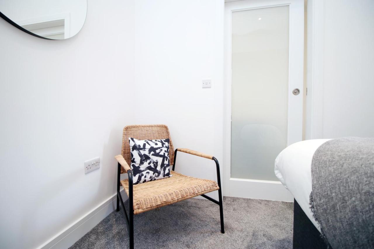 Affinity Serviced Apartments By Ssw Cardiff Exterior photo
